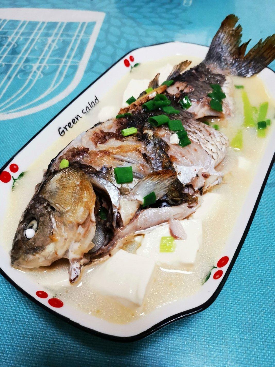 鲫鱼浓汤（破壁机）