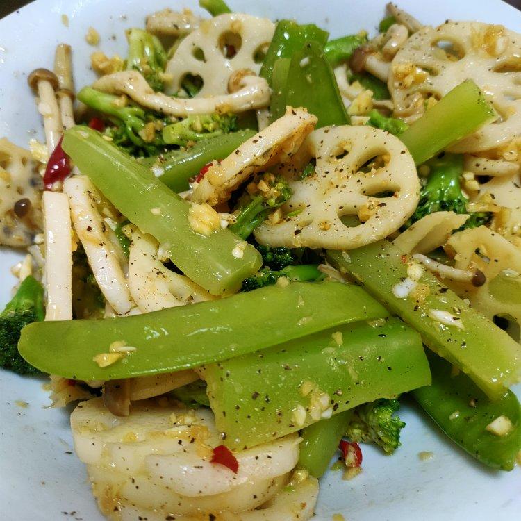 尹正没骗我 焖菜好好吃