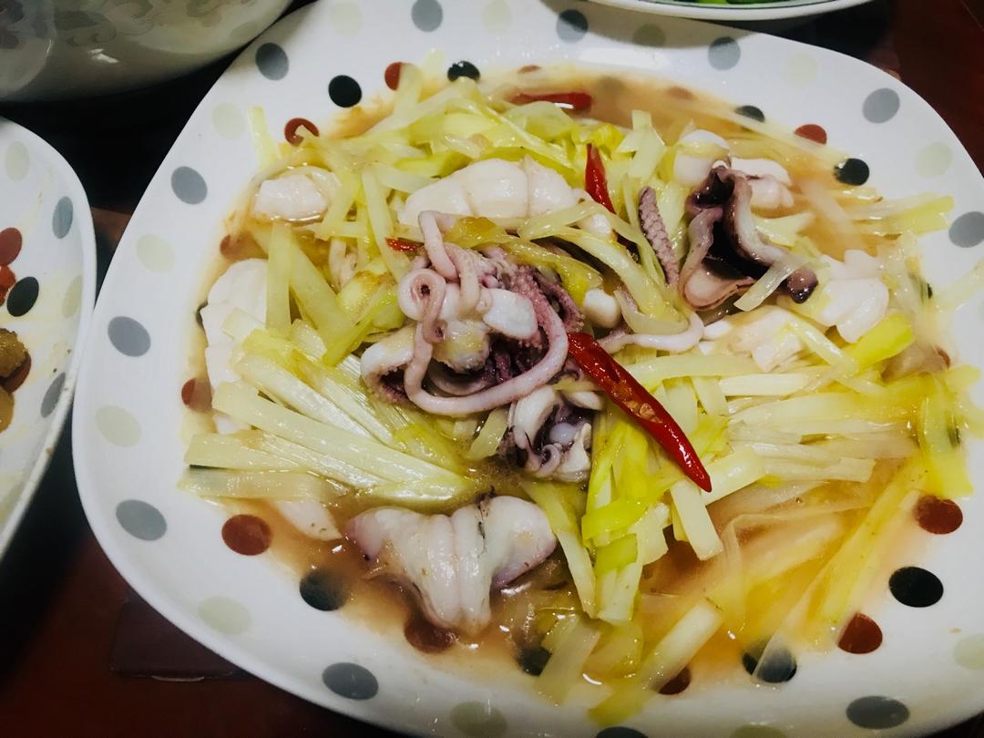 韭菜炒章鱼