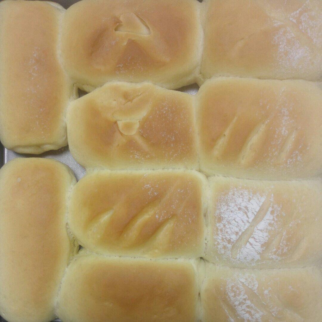 软到不知所措的牛奶卷