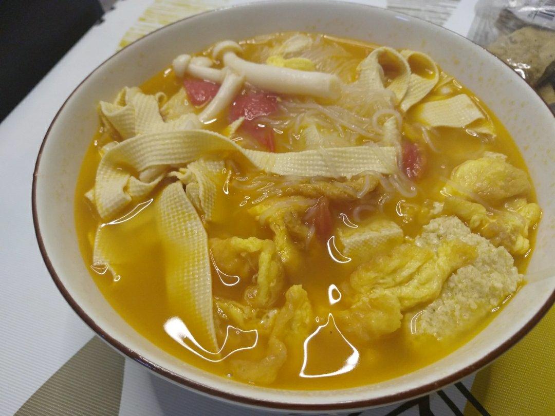 西红柿菌菇豆腐汤