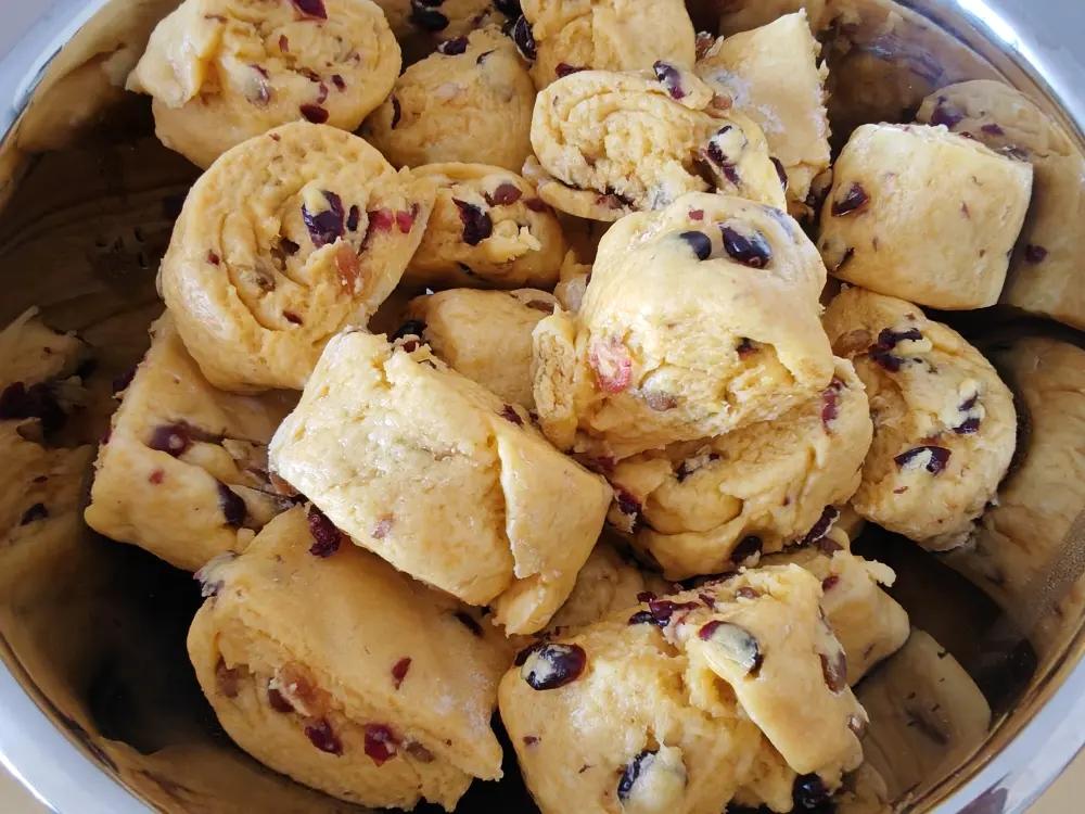 山药红枣黑芝麻馒头