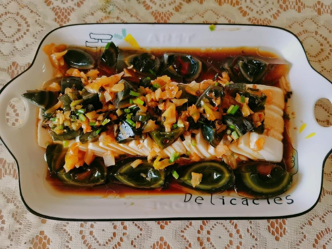 【最佳CP～】凉拌皮蛋豆腐✨