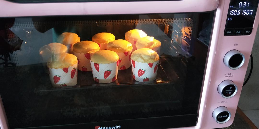 纸杯蛋糕 8寸戚风蛋糕的量