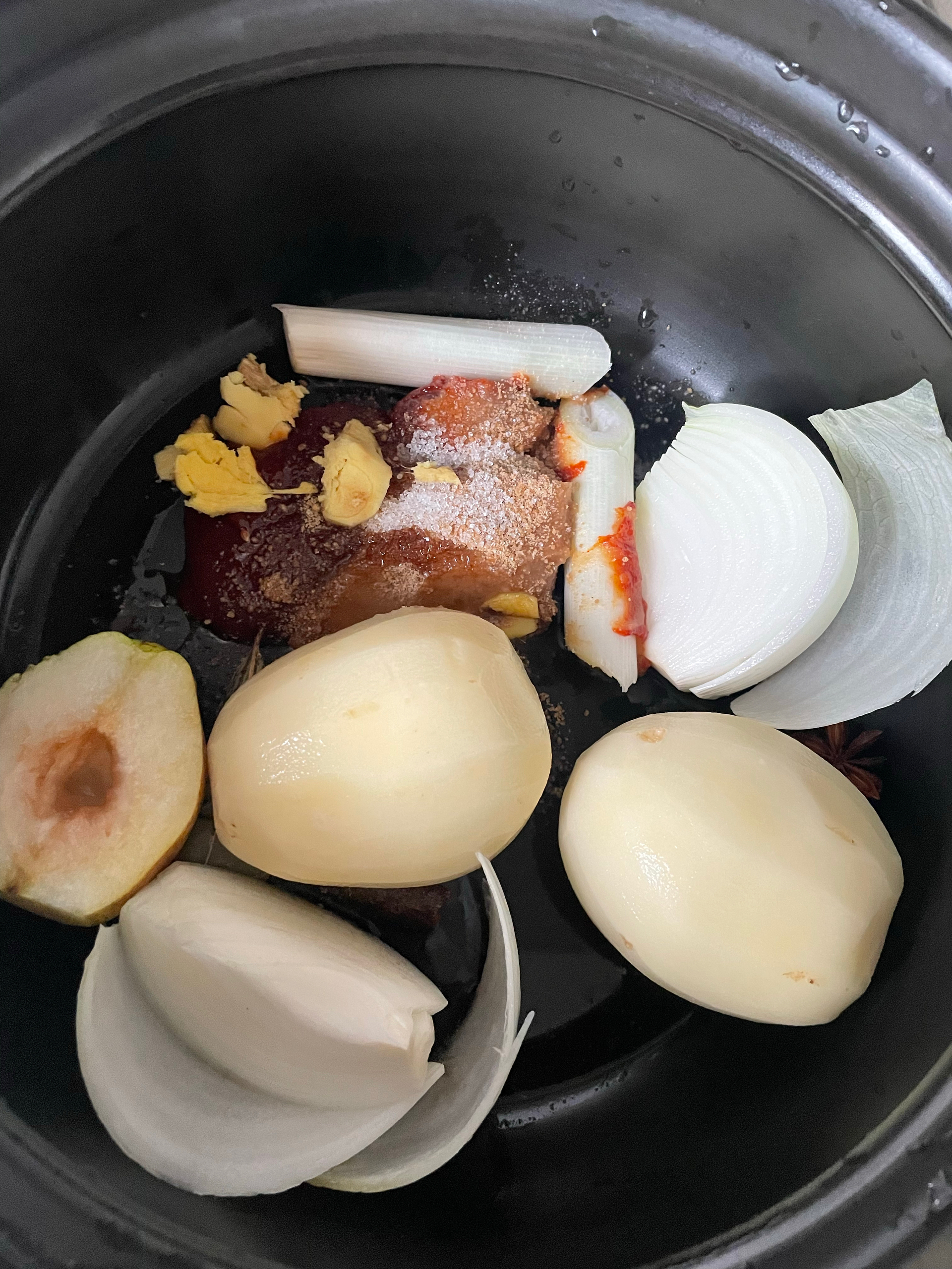 无泡菜版韩式土豆脊骨汤的做法 步骤2