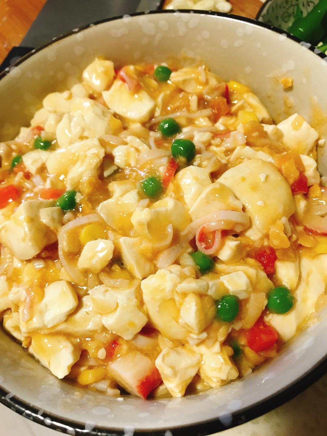 墙裂推荐的蟹黄金沙豆腐的做法