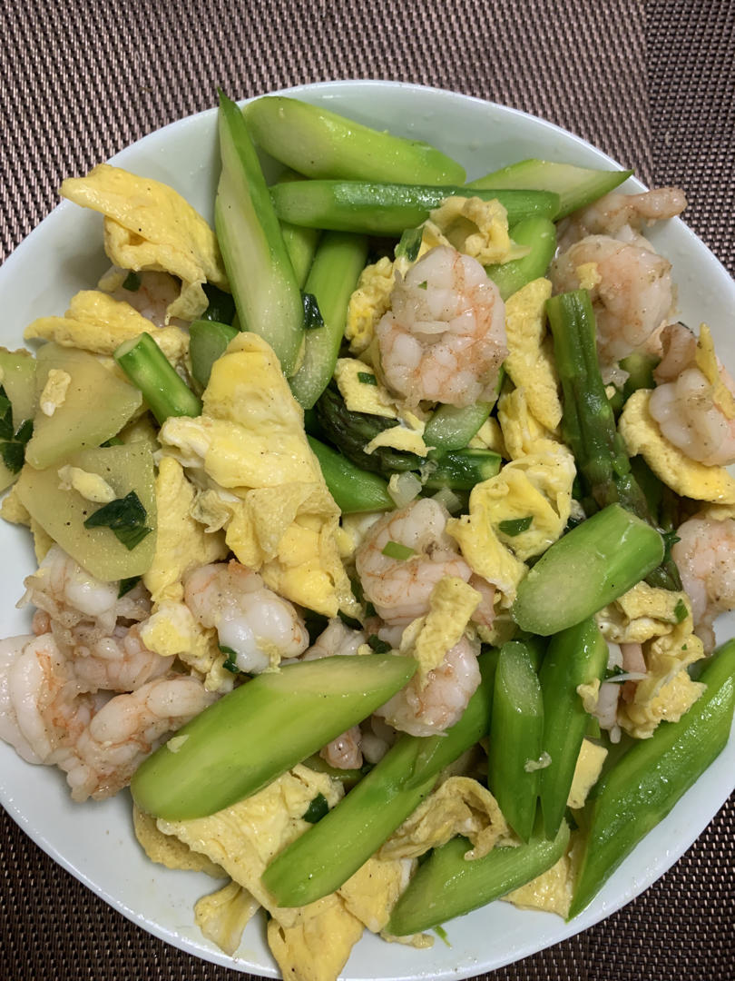 芦笋鸡蛋炒虾仁