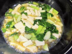 外婆的拿手好菜·青菜煮豆腐的做法 步骤3