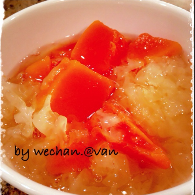 红枣木瓜银耳汤