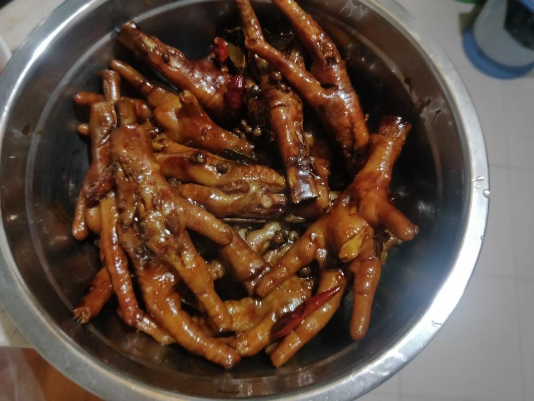 秘制红烧鸡爪