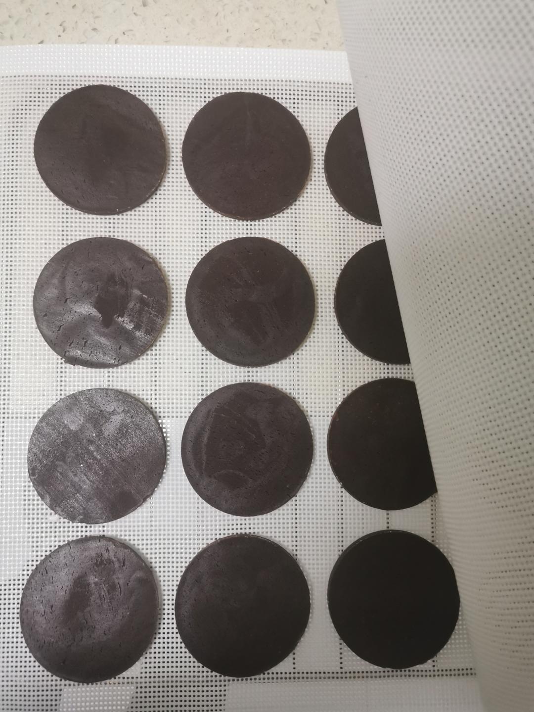 没吃过的都快去做！巨浓巧克力夹心曲奇饼干~