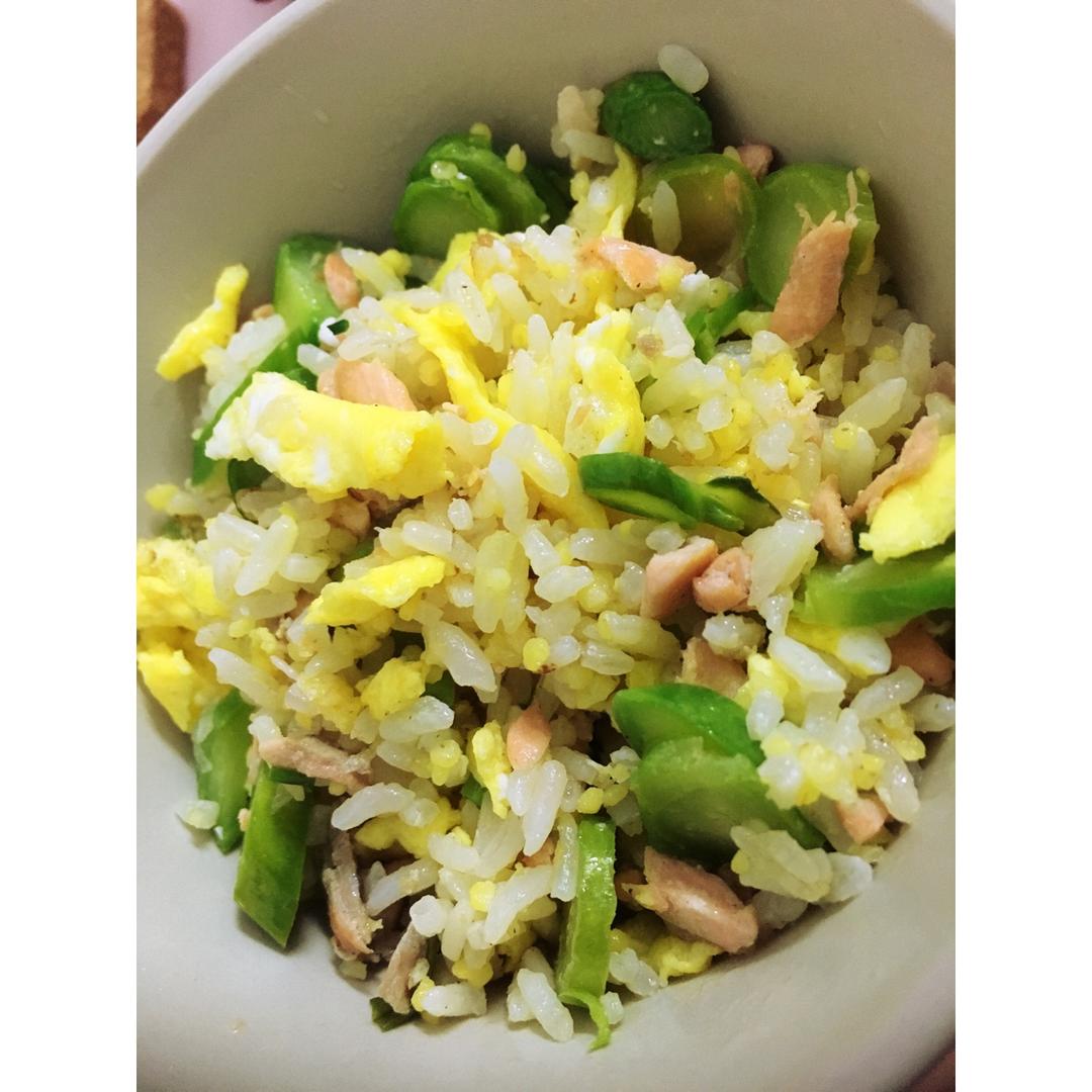 三文鱼炒饭（极简版）