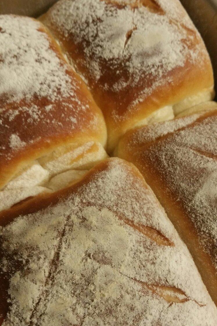 软到不知所措的牛奶卷