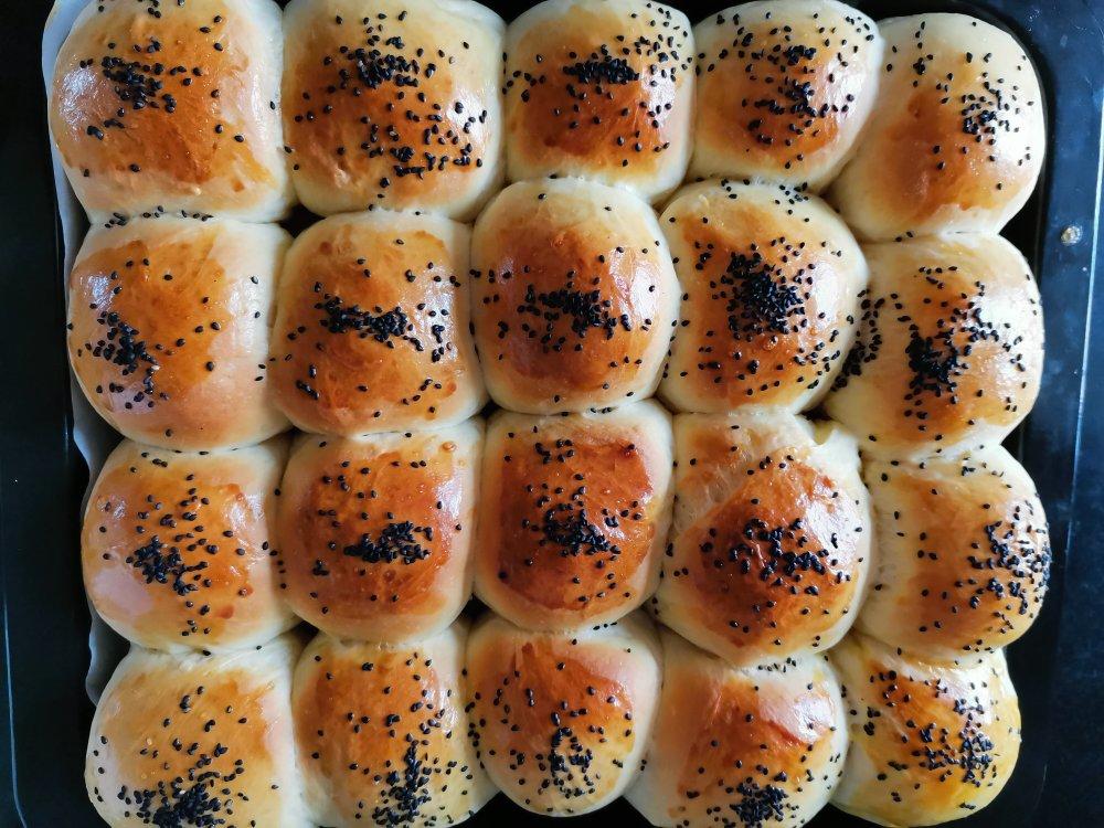 超软牛奶餐包，此配方超软不甜易出膜，放一礼拜不变硬