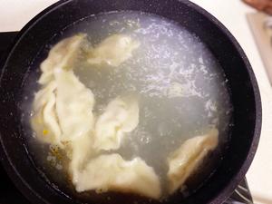 美团芹菜猪肉胡萝卜水饺🥟的做法 步骤7