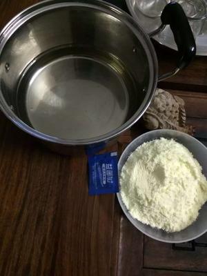 奶粉自制酸奶的做法 步骤2
