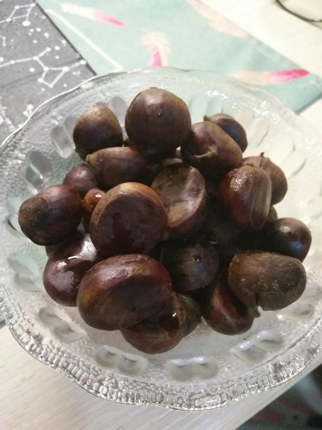 慵懒美丽的栗子