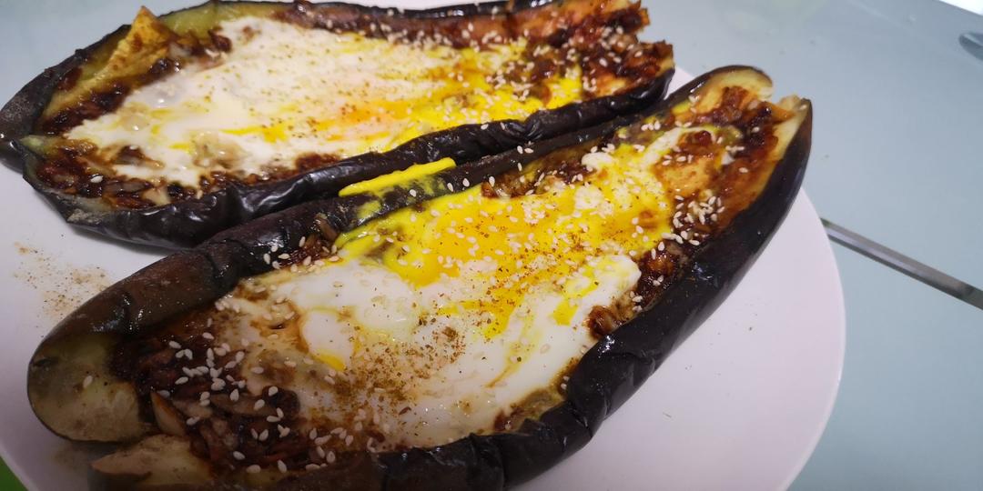 鸡蛋蒜蓉烤茄子香辣甜咸