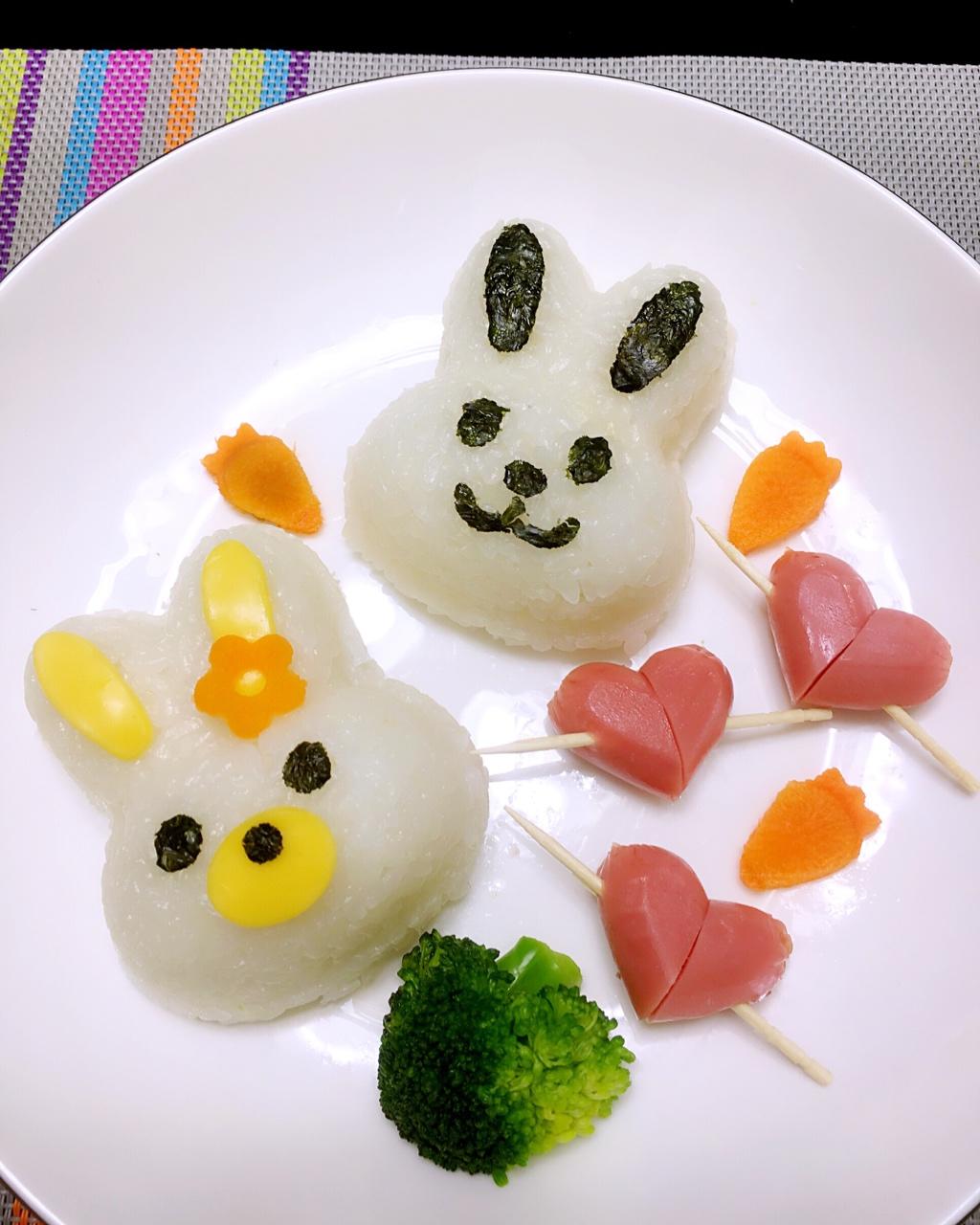 睡觉小兔子饭团