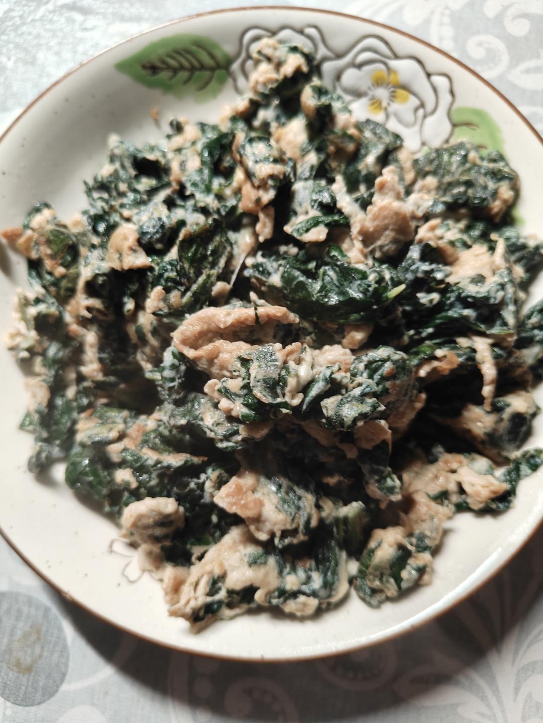 紫苏叶炒鸡蛋