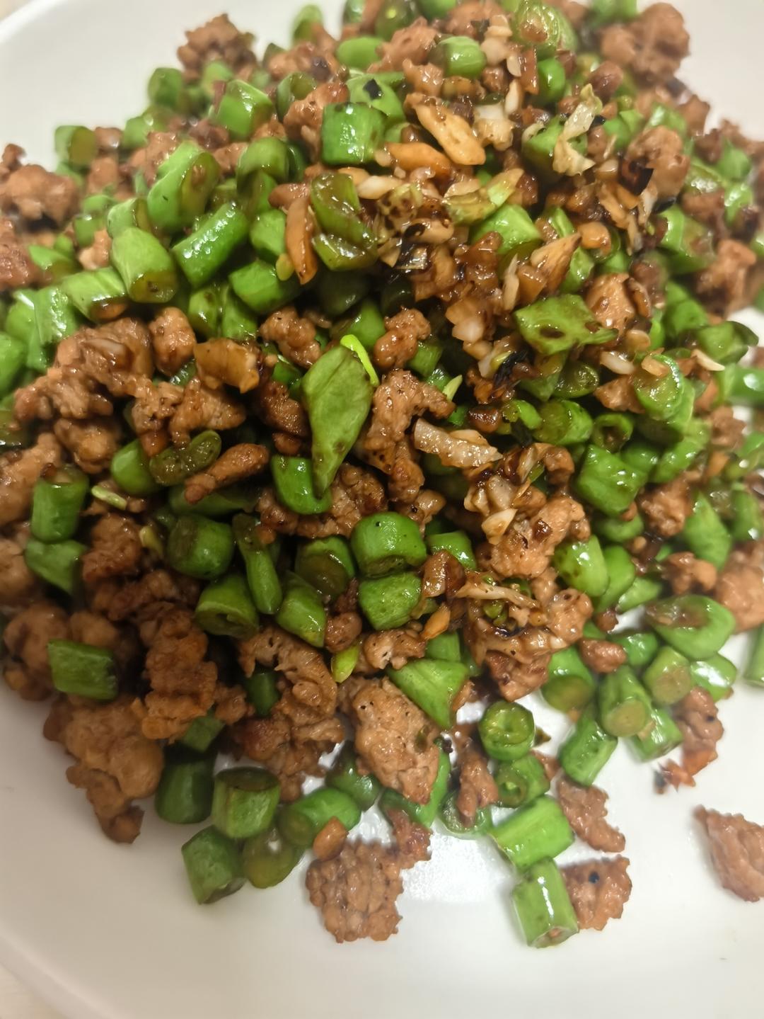 夏天的下饭菜【干煸豆角炒肉沫】