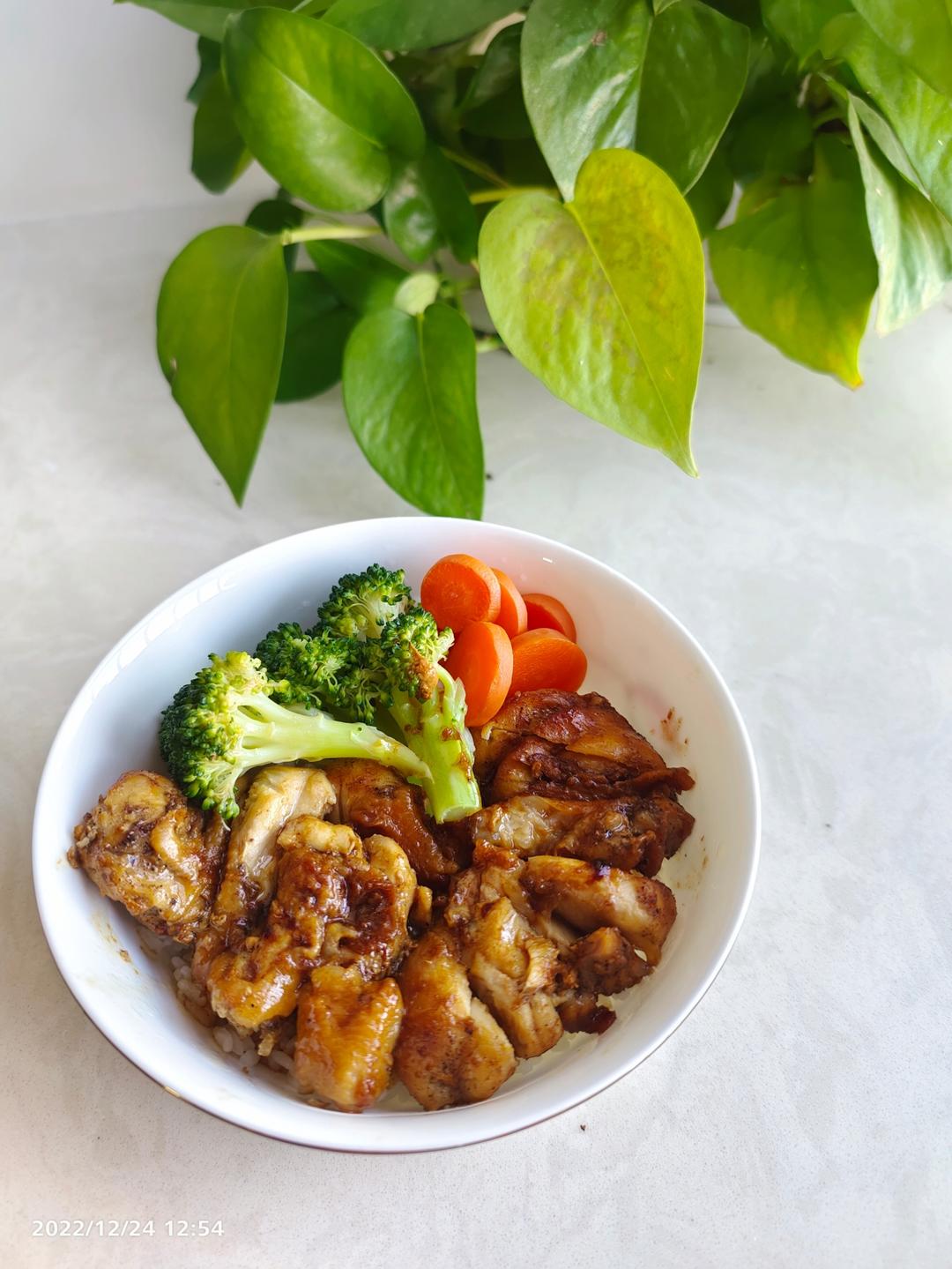 照烧鸡腿饭