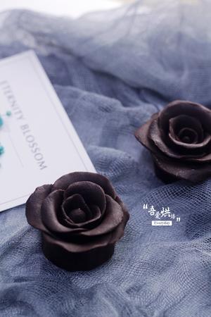 高贵冷艳的——巧克力玫瑰花的做法 步骤10