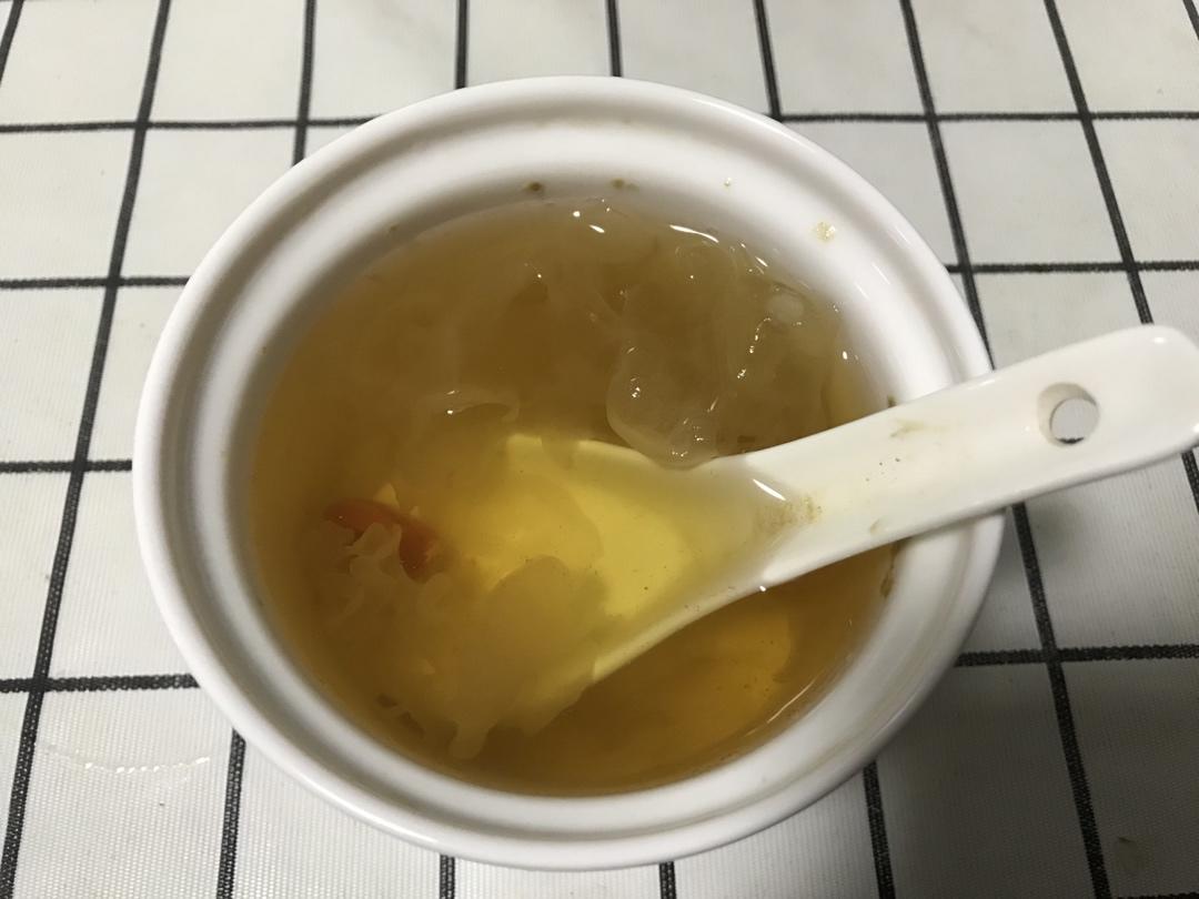 雪梨银耳汤
