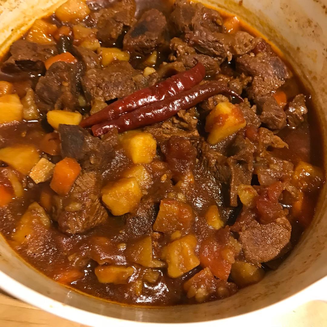 红烧牛肉土豆 （独家秘制）