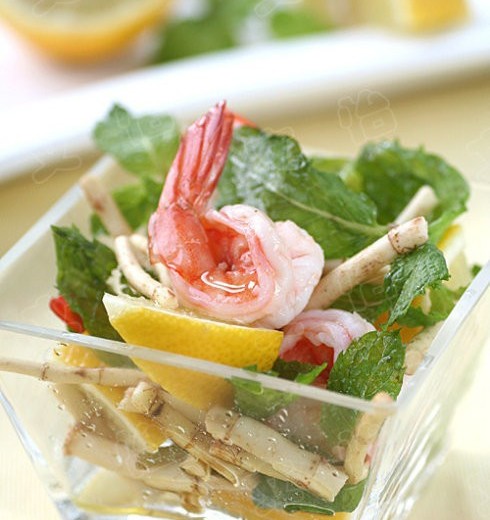 鱼腥草鲜虾沙拉的做法