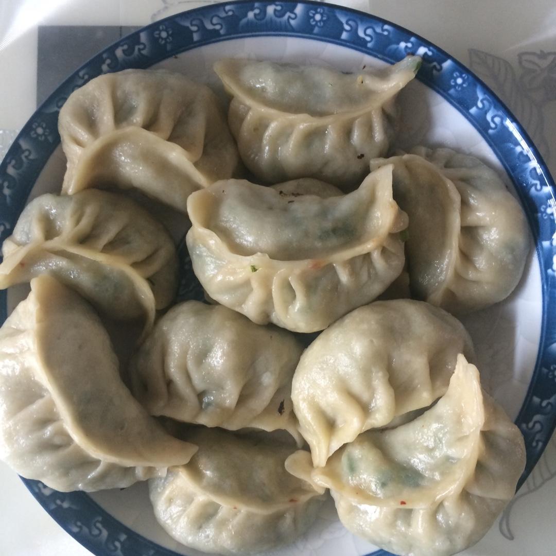 【三鲜水煎饺】