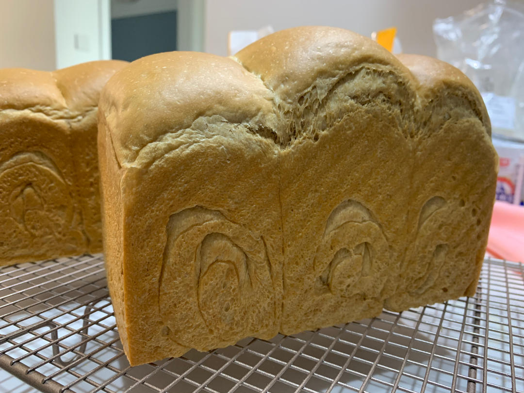 好吃上头，超醇咖啡吐司