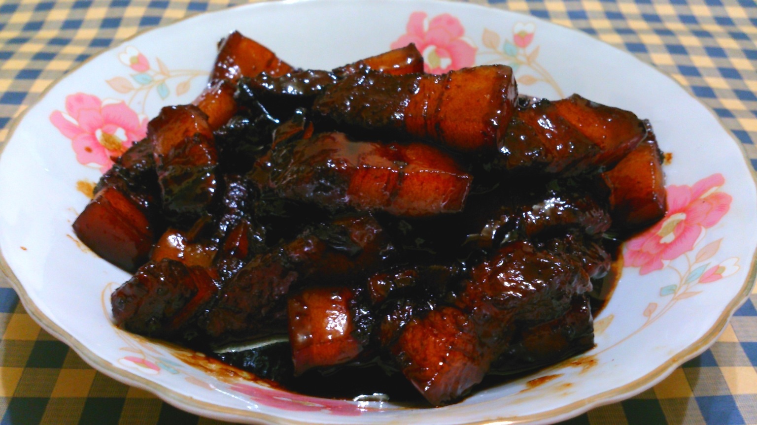 秘制红烧肉