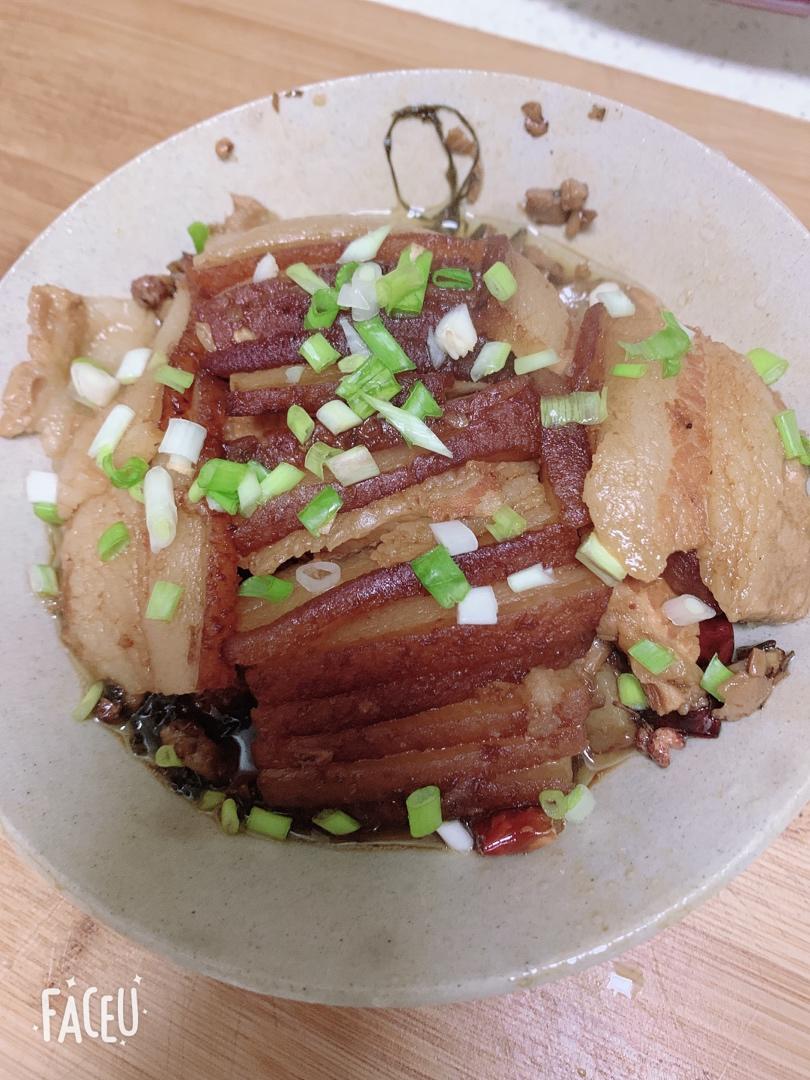 厨师长教你：“咸烧白”的正宗做法，一看就有食欲