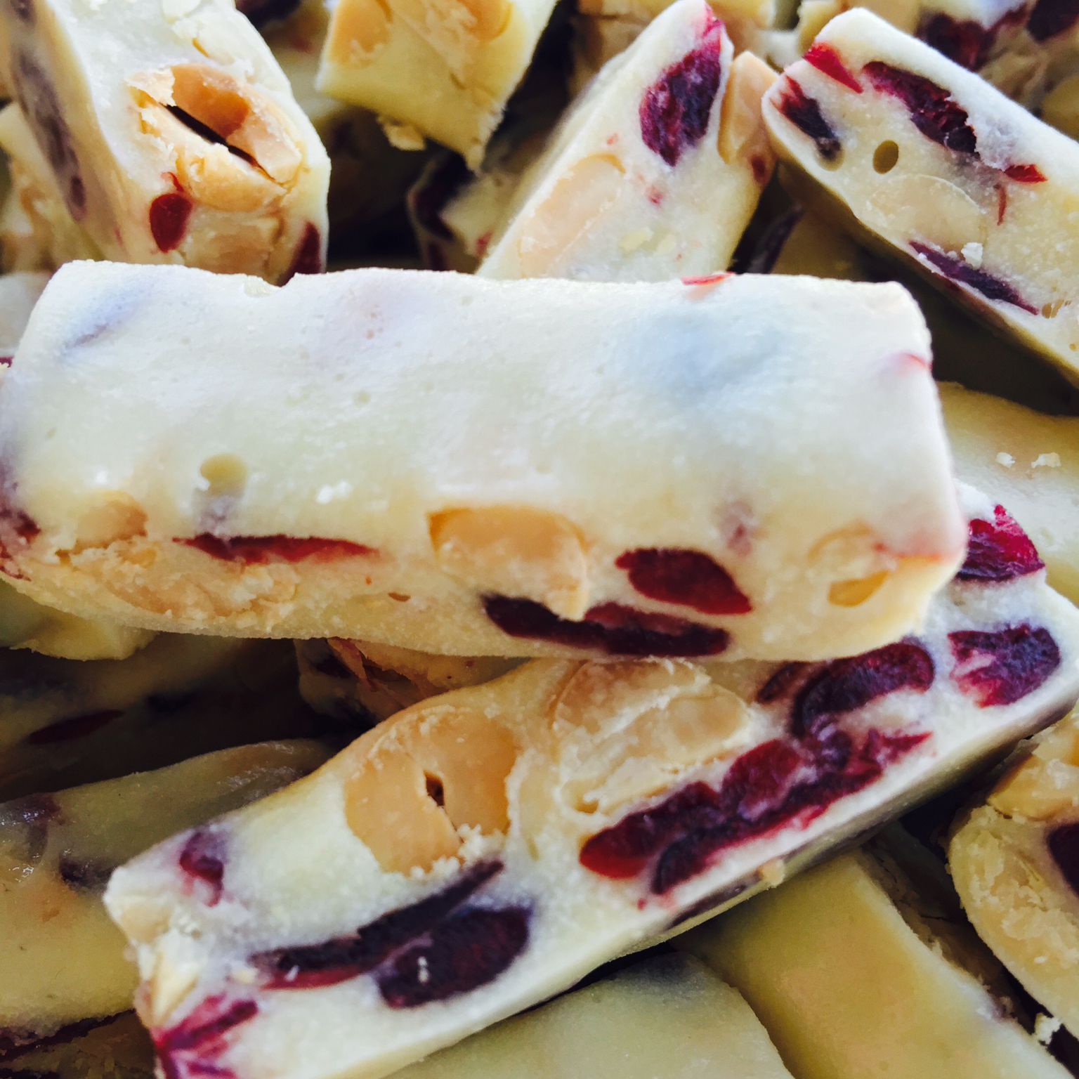 那年夏天-19做的蔓越莓花生牛轧糖(刚好一盘28cm三能土豪金)