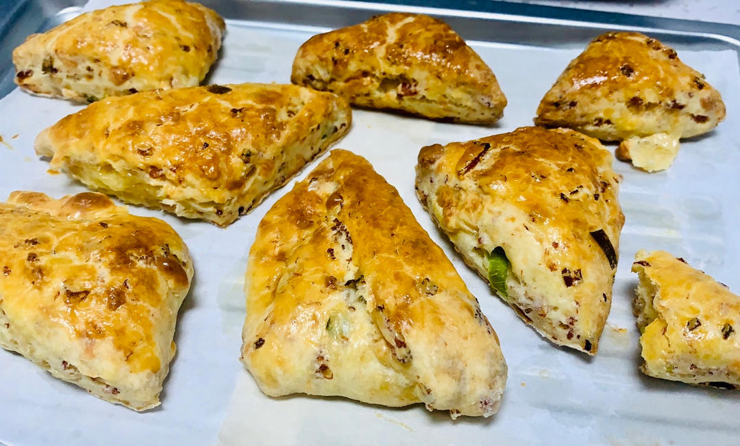 香葱培根咸司康