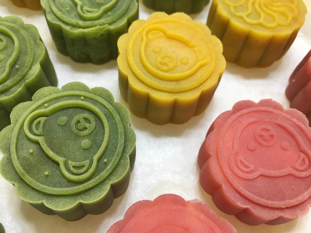 日式美颜桃山皮月饼