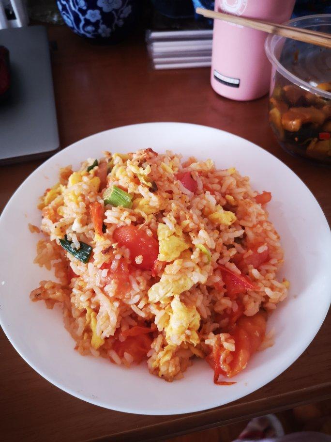 番茄鸡蛋炒饭