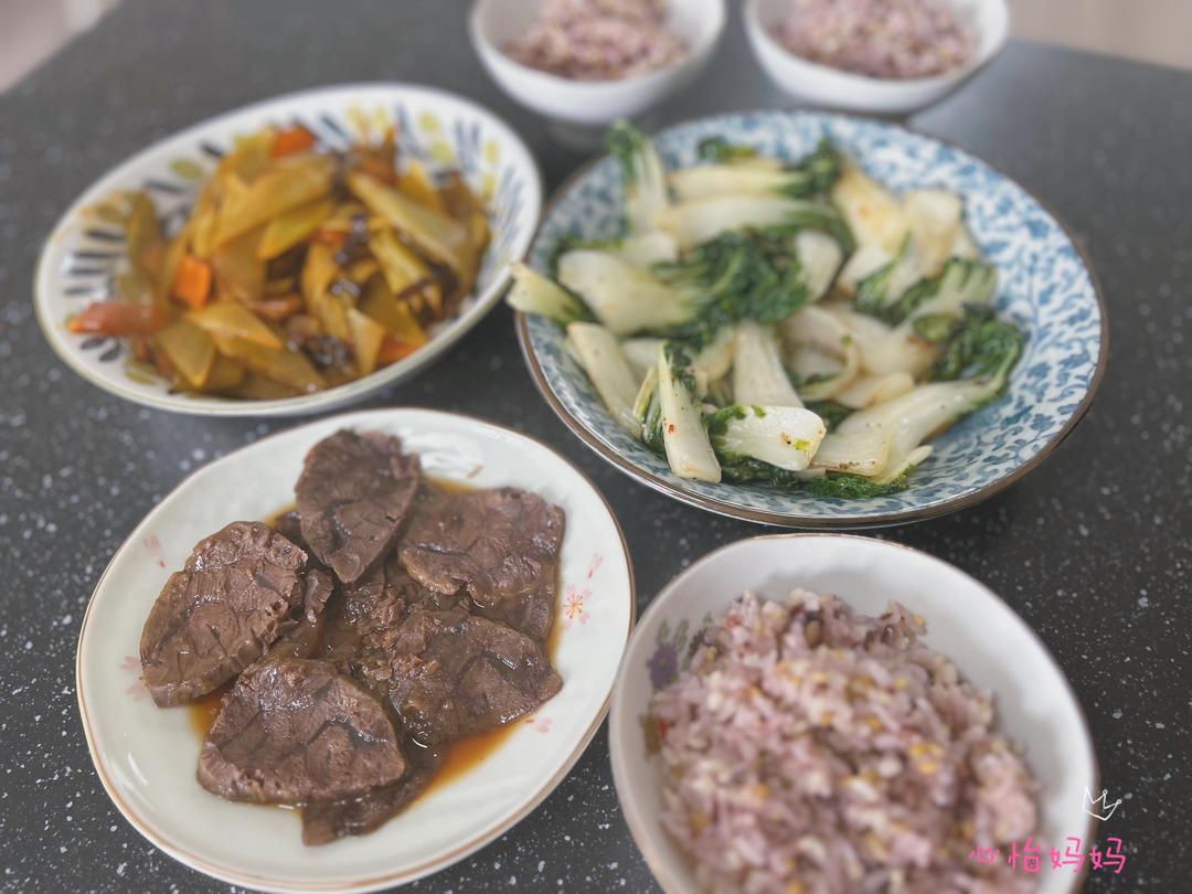 心怡妈妈4705e217做的晚餐612024年5月26日