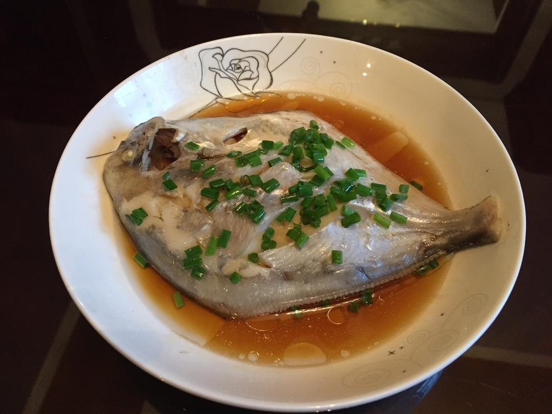 清蒸鲳鱼