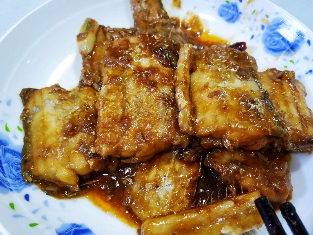 红烧带鱼