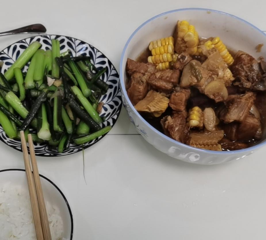 家常菜｜玉米烧排骨