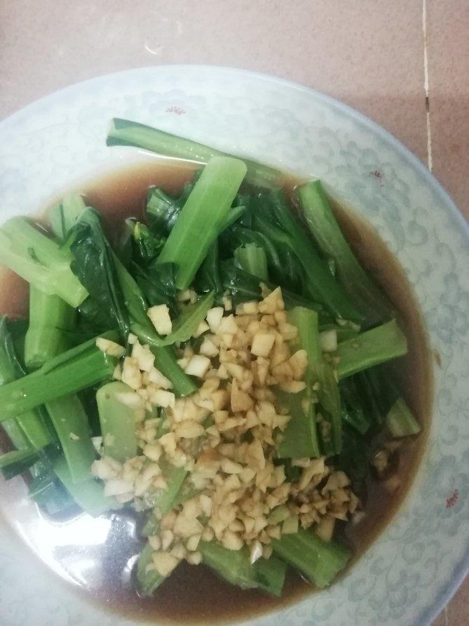 白灼菜心