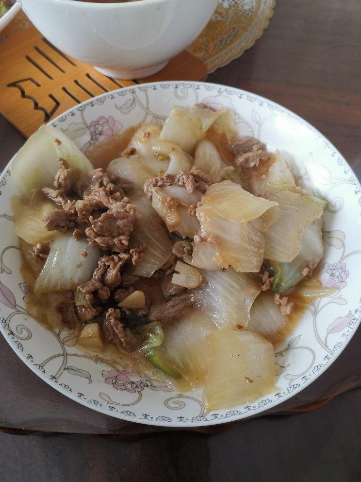 白菜炒肉