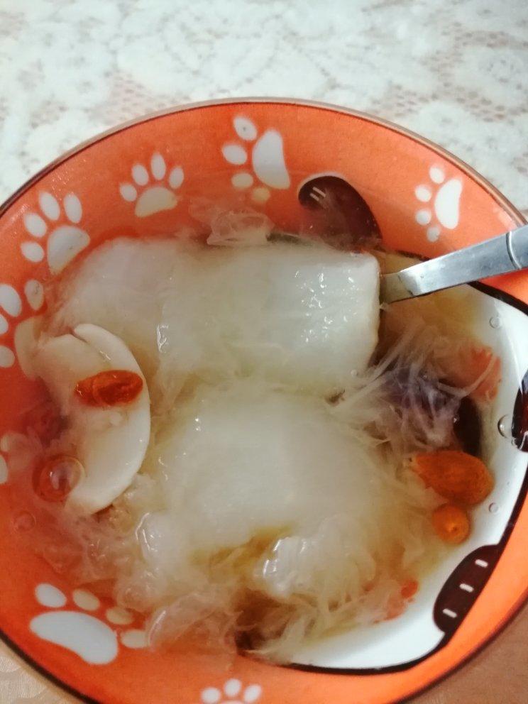 怎样煮出胶的银耳羹