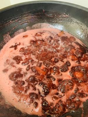 自制草莓酱（4月正当季，不做后悔，简单到你不敢想象）的做法 步骤9