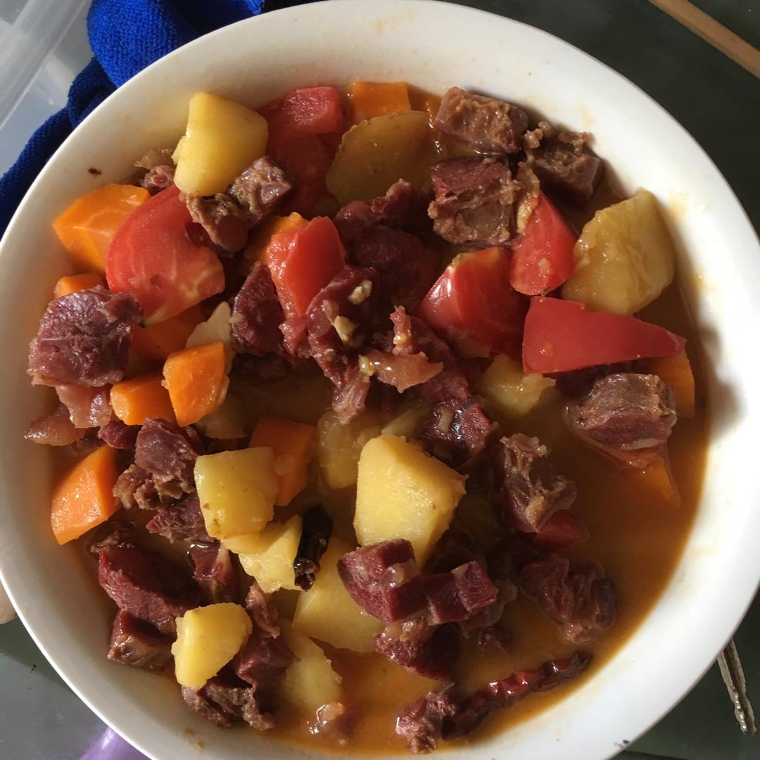 红烧牛肉土豆 （独家秘制）