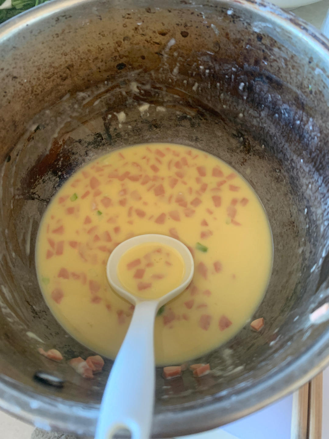 火腿肠鸡蛋饼