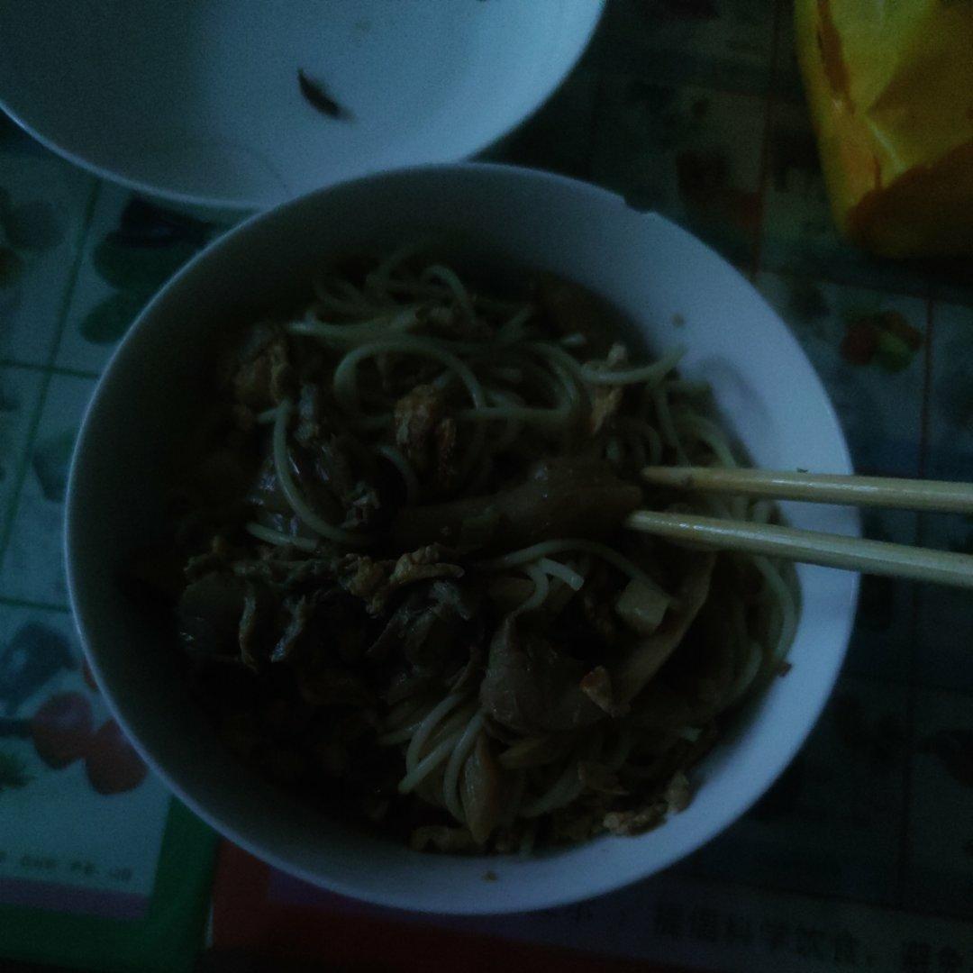 比肉好吃的平菇炒鸡蛋