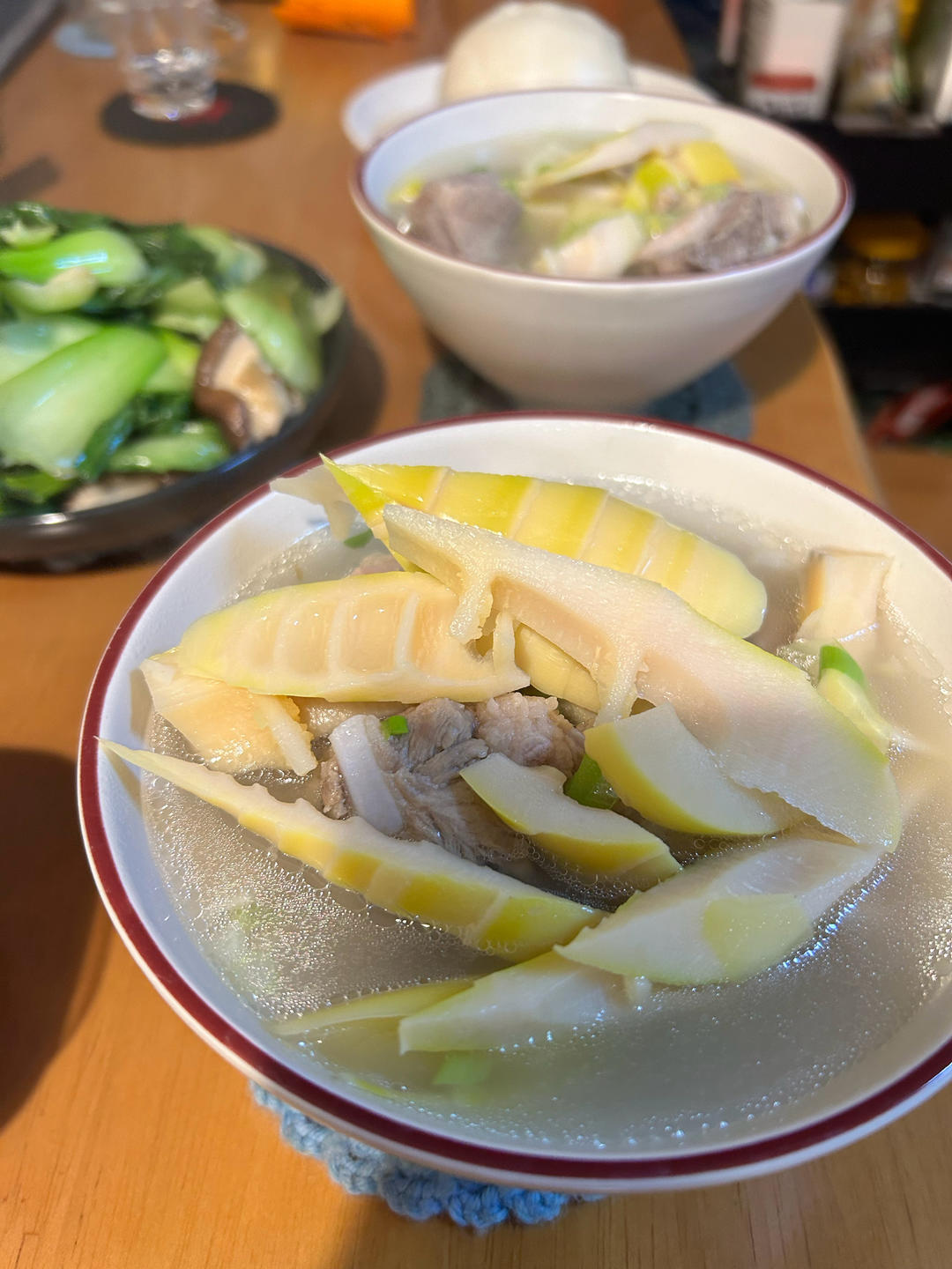 😋春笋排骨汤